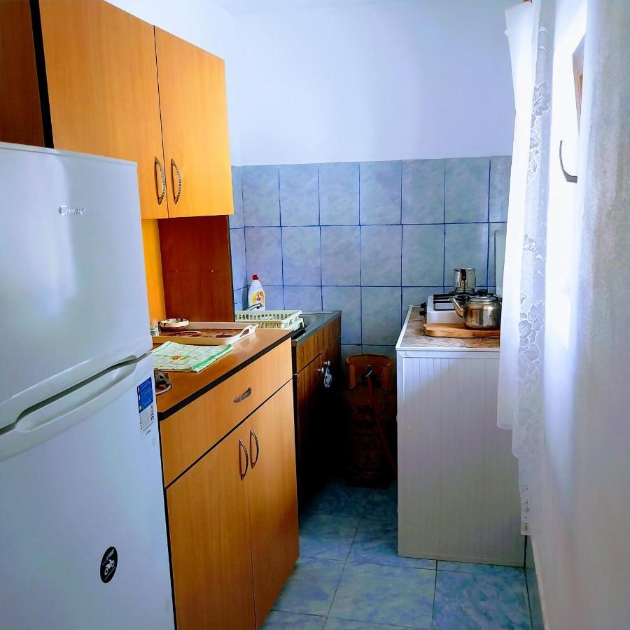 Pensiunea Casa Andreea Novaci-Străini Buitenkant foto